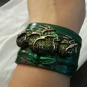 Genuine leather green cuff